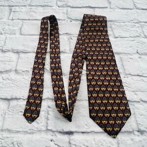BURBERRY OF LONDON Men's‎ 100% Silk Art Deco Designer Neck Tie Grey /Red/Gold